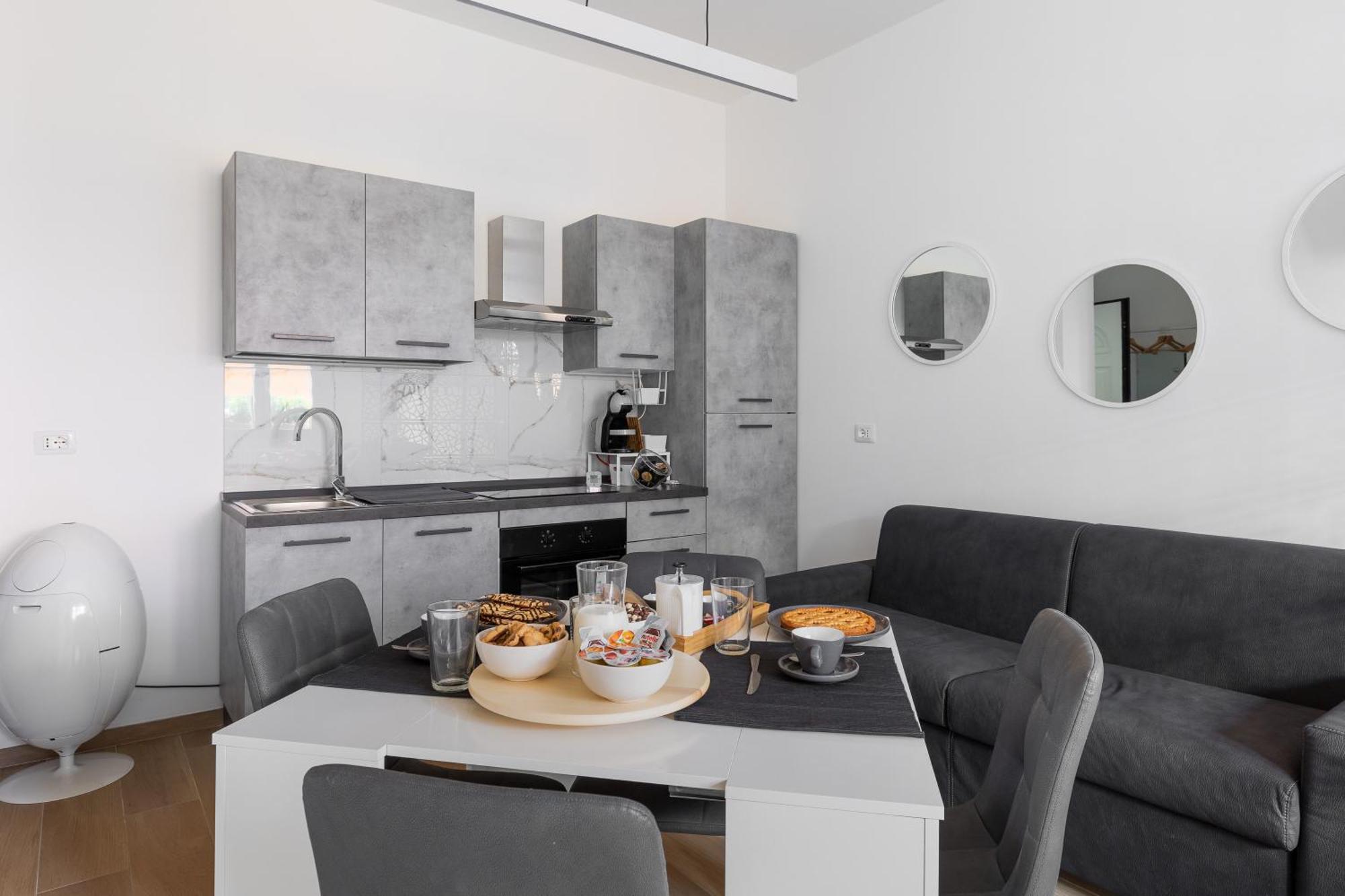 Apartamento La Dimora Degli Asinelli Bolonia Exterior foto
